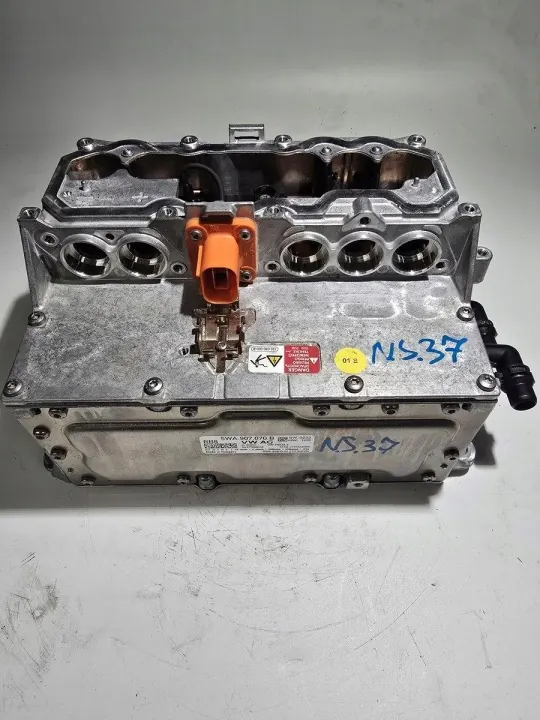 OEM 5WA907070B Invertteri VW Passat B8 GTE:lle image 2