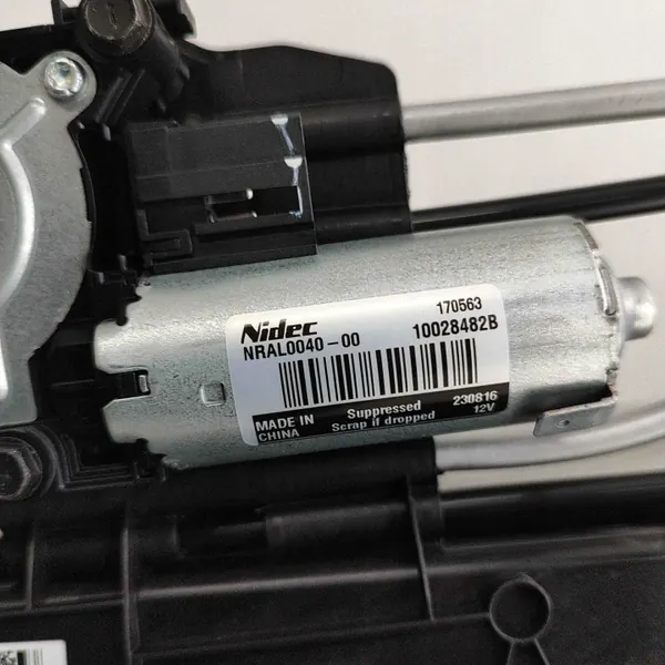 BMW Kattoikkuna OEM 10045191 iX3 G08 2023 image 9