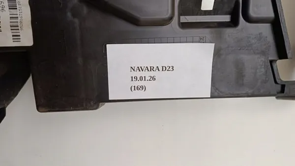 OEM 969104KJ6A keskikäytävä Nissan Navara D23 NP300 image 6