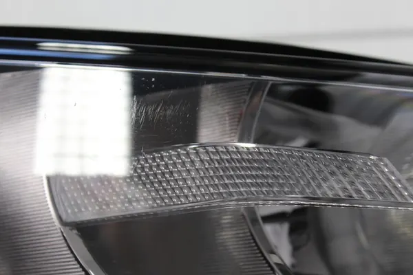 FARO DIANTEIRO DIREITO SKODA KODIAQ 566941016B image 4