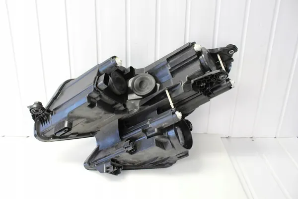 FARO DIANTEIRO DIREITO SKODA KODIAQ 566941016B image 6