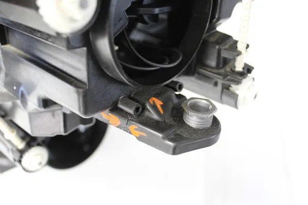 FARO DIANTEIRO DIREITO SKODA KODIAQ 566941016B image 8