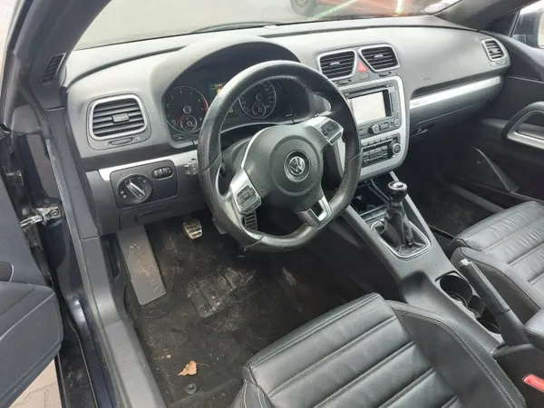 Tableau de bord airbag VW SCIROCCO 1K8 - OEM image 2