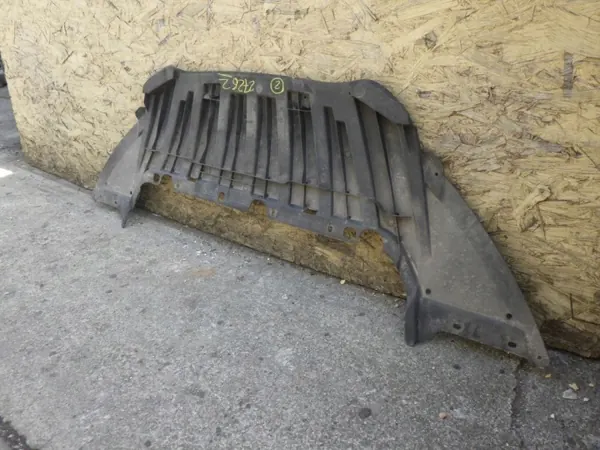 Ford Focus MK3 puskurilevyn kansi OEM BM51-A8B384-A image 3