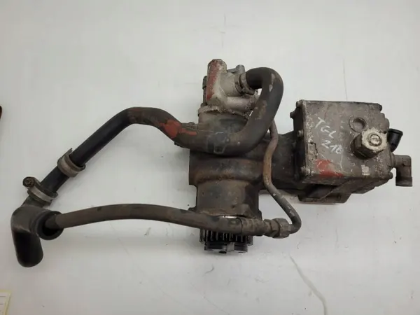 Pompe de direction OEM 8247101-6042 pour MAN TGL/TGM image 2