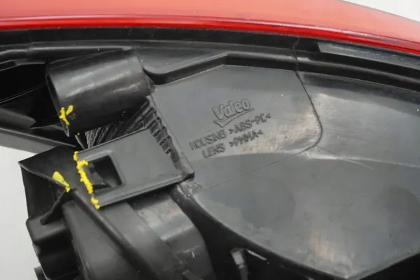 Luz Trasera Derecha Seat Leon III 5F9945096 image 5