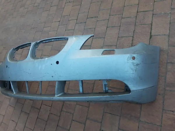 Paraurti Anteriore BMW E60 5111-7111-740 image 2