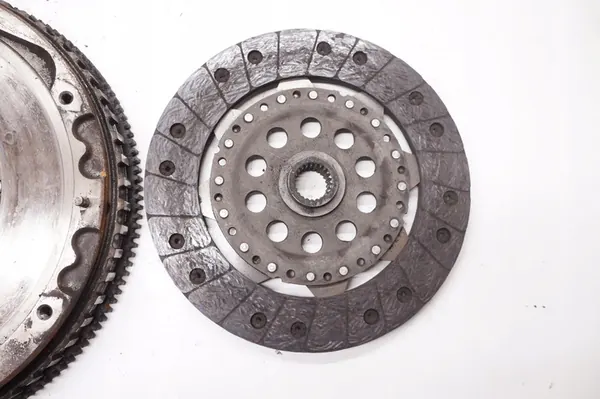 Kit de embreagem DWUMAS VOLVO S60 I V70 II 2.4 B image 3