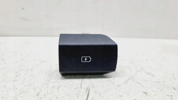 Porta USB OEM 96125M6000 para Kia Niro Elétrico 2021 image 2