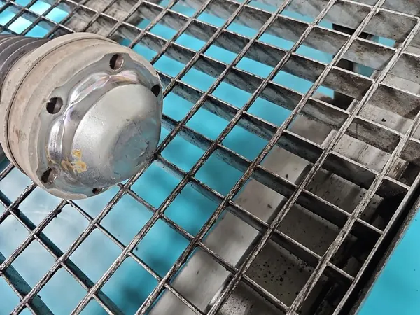 Vänster Främre Halvaxel VW Passat B7 2.0 TSI image 4