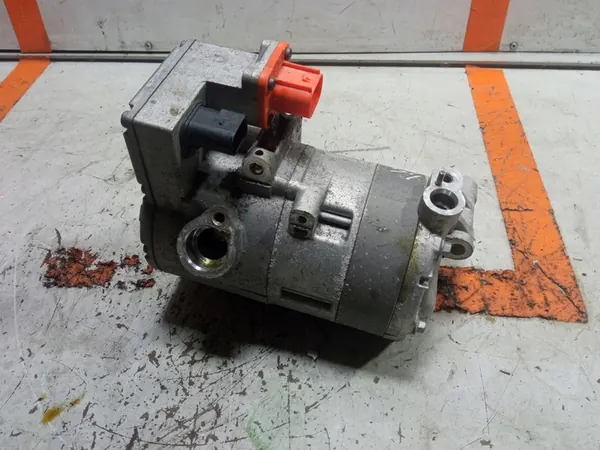 Compressore Aria Condizionata AUDI A3 8Y 1.4 TSI 5QE816803M image 4