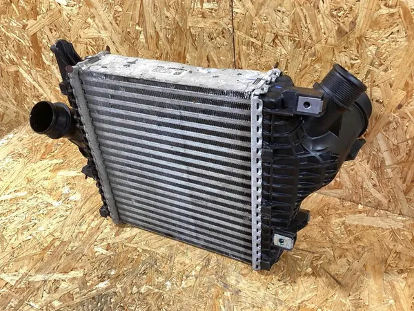 Intercooler Porsche Cayenne 9Y0 image 3