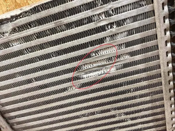 Intercooler Porsche Cayenne 9Y0 image 6