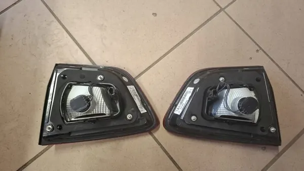 Lámpara de maletero trasera Renault Kadjar image 2