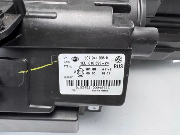 Lâmpada de farol direito Volkswagen Jetta VI image 9