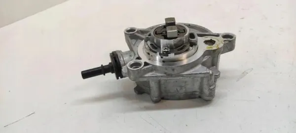 OEM 9812133880 alipainepumppu Peugeot 2008 II 2021 image 2