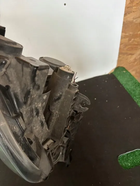 Vasen Halogeenivalo Skoda Superb 2 Facelift image 6