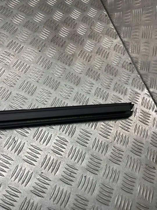 BMW OE 9451514 Joint de Porte Droit Avant image 6