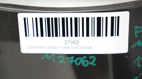 Oikea etulokasuoja OEM 375484869 Ford Fiesta MK7 image 8