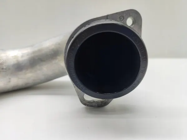 BMW 3 E90 E91 2005 Intercooler Schlauch image 3