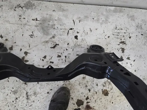 Opel Insignia A Moottorin Kiinnike OEM AS INSIGNIA A SANKI 4X4 image 4