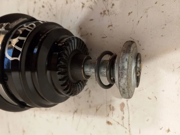 Mini Cooper F56/F57/F60 CV-liitos OEM 266211 image 3