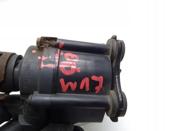 OEM 5Q0965561B Extra vattenpump - Begagnad image 5