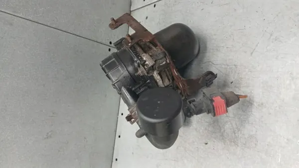 Pompe à air secondaire OEM 9639450180 pour Citroen Xsara Picasso image 2
