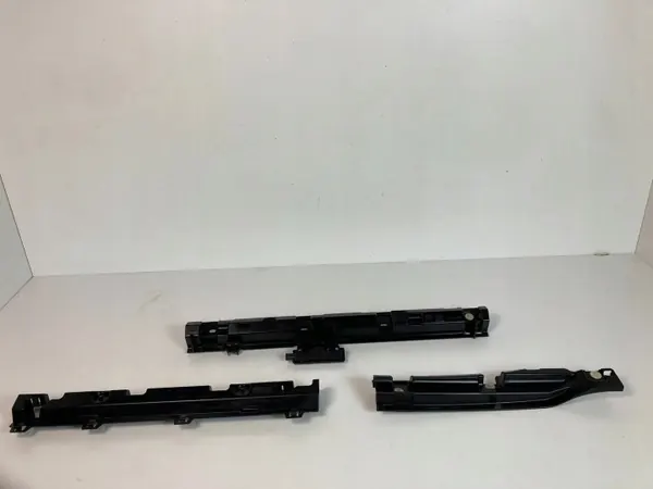 Reforço de soleira esquerda BMW i4 OEM 8737083 image 2