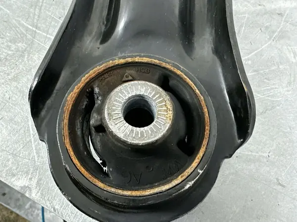 TIGUAN 5NA II Braccio Oscillante Anteriore Sinistro 3Q0407151G image 10