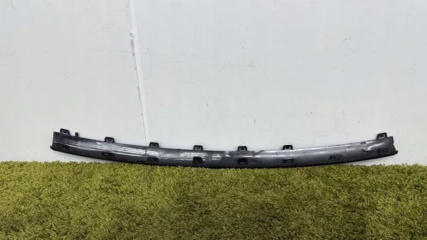 Rivestimento Paraurti Anteriore Mercedes W205 C 205 Lift 19- AMG OEM image 3