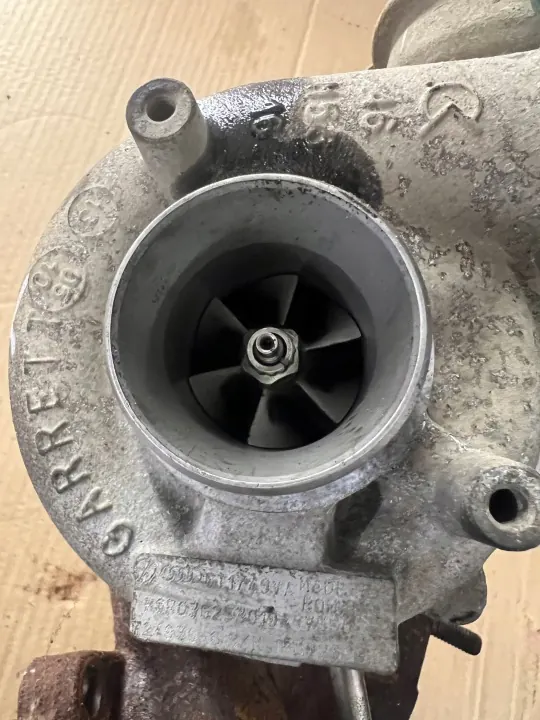 Turbo GT1749VA para VW Touran 2.0 TDI - Usado image 4