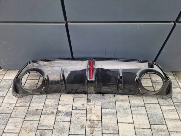 Audi RS3 8Y Heckstoßstangenabdeckung OEM QBB16448 image 2
