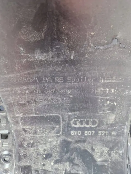 Audi RS3 8Y Heckstoßstangenabdeckung OEM QBB16448 image 9