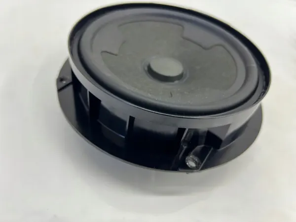 Subwoofer VAG Polo Vento T-Cross 2018-2024 2G0035453 image 3
