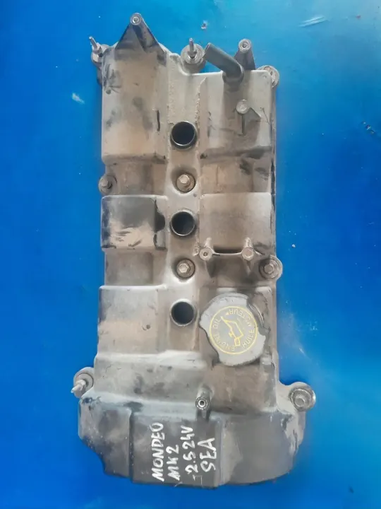 Ventildeckel F63E-6A513-AA für Ford Mondeo MK2 2.5 V6 image 2