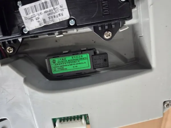 Luz de Techo Cabina MG ZS 17- Lift 2023 OEM 10003589 image 8