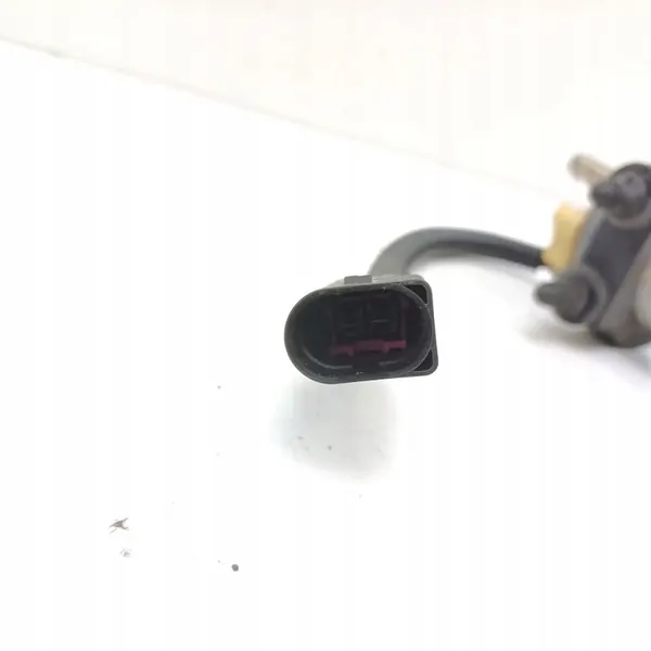 Hochdruckkraftstoffpumpe Porsche Cayenne 2009 1K0906089C image 2