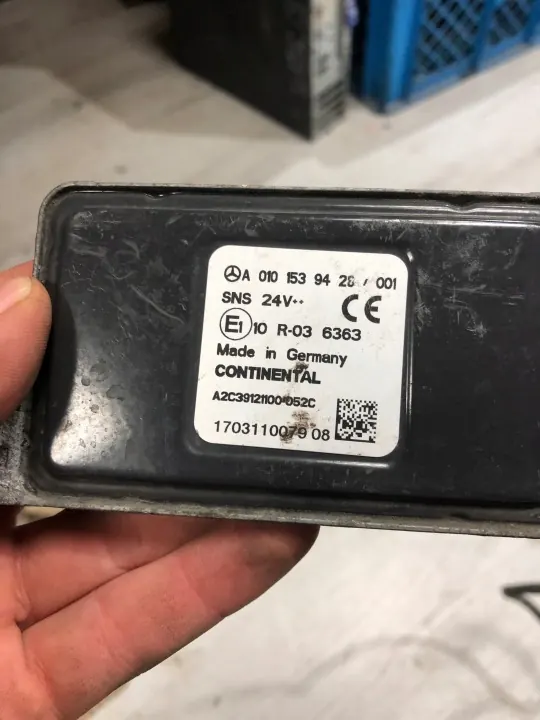Mercedes-Benz NOx-Sensor OEM A 010 153 9428 image 3