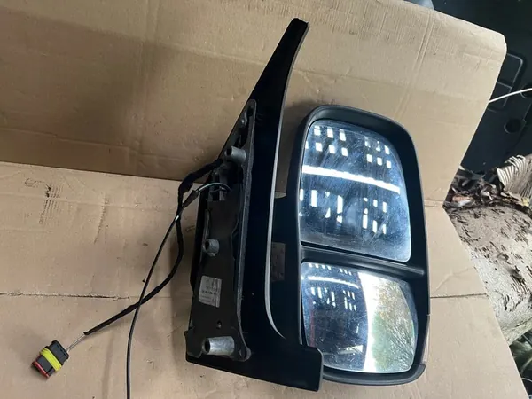 IVECO DAILY 06 Oikea Peili 5801367639 image 2