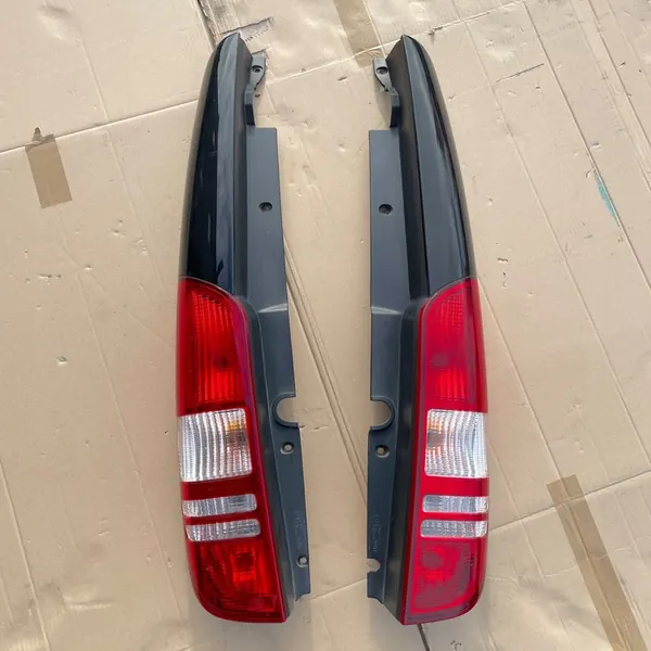 Rechter Achterlicht MERCEDES Viano W639 a6398201564 image 2