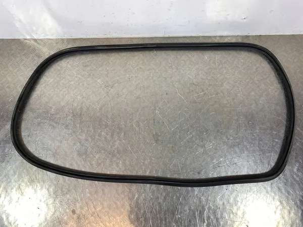 Vedação da porta traseira Volvo XC90 2020 image 1