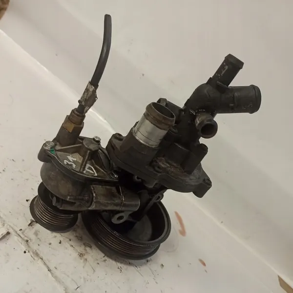 Vattenpump FORD TRANSIT MK7 2.4 TDCI image 3