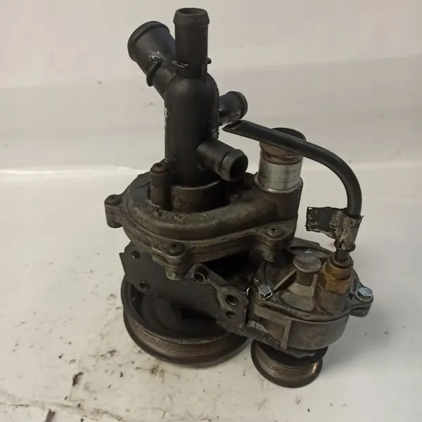 Vattenpump FORD TRANSIT MK7 2.4 TDCI image 8