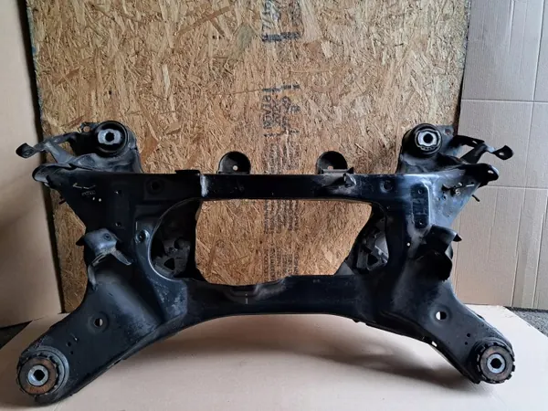 Sous-châssis arrière Jaguar F-Type OEM REARSUBFRAME image 3