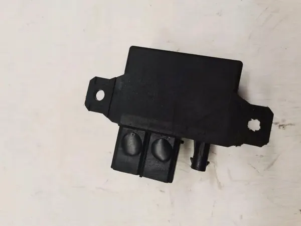 BMW Radiatorventilatorrelais OEM 8794011 voor X5 F15/F85 image 2