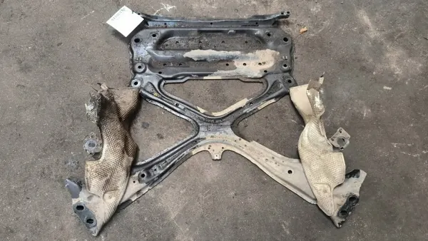 Escudo frontal A4B9 para Audi A4 B9 S-Line image 2
