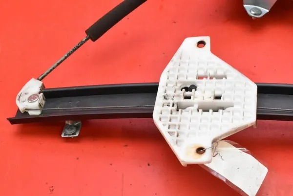 Elevador de vidro dianteiro esquerdo Chevrolet Captiva 2006-2011 OEM image 7