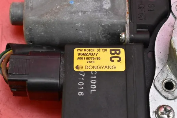 Elevador de vidro dianteiro esquerdo Chevrolet Captiva 2006-2011 OEM image 9