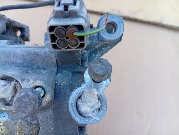 Compressore aria condizionata TOYOTA COROLLA E12 VERSO image 3